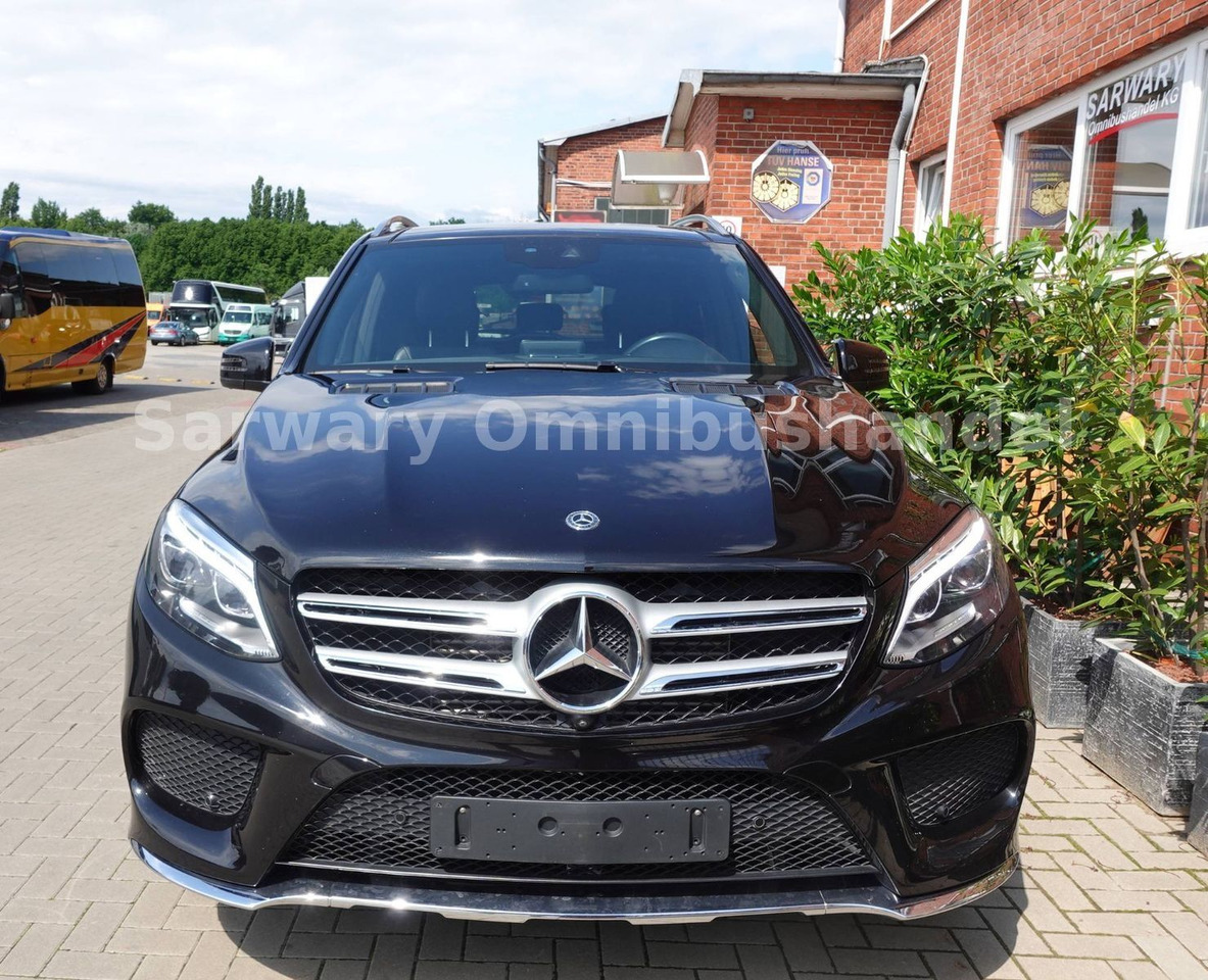 Mercedes-Benz GLE 350 d 4Matic *AMG-Line*AHK*Pano*H&K*Navi* - SUV: photos 3 Mercedes-Benz GLE 350 d 4Matic *AMG-Line*AHK*Pano*H&K*Navi* - SUV: photos 3