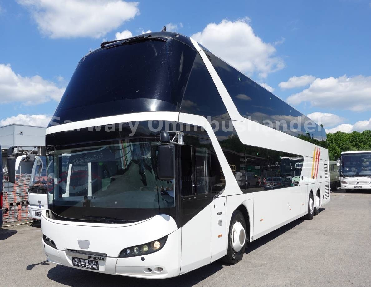 Neoplan Skyliner L *P06*79-Sitze*Setra*531*Astromega* - Bus à impériale: photos 2 Neoplan Skyliner L *P06*79-Sitze*Setra*531*Astromega* - Bus à impériale: photos 2