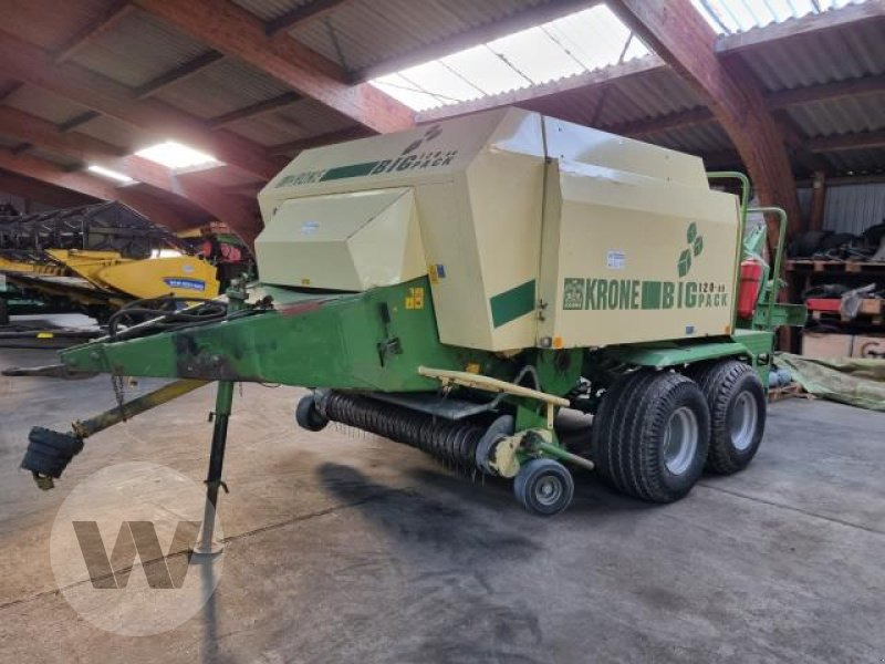 Krone Big Pack 120-80 - Presse à balles cubiques: photos 1 Krone Big Pack 120-80 - Presse à balles cubiques: photos 1