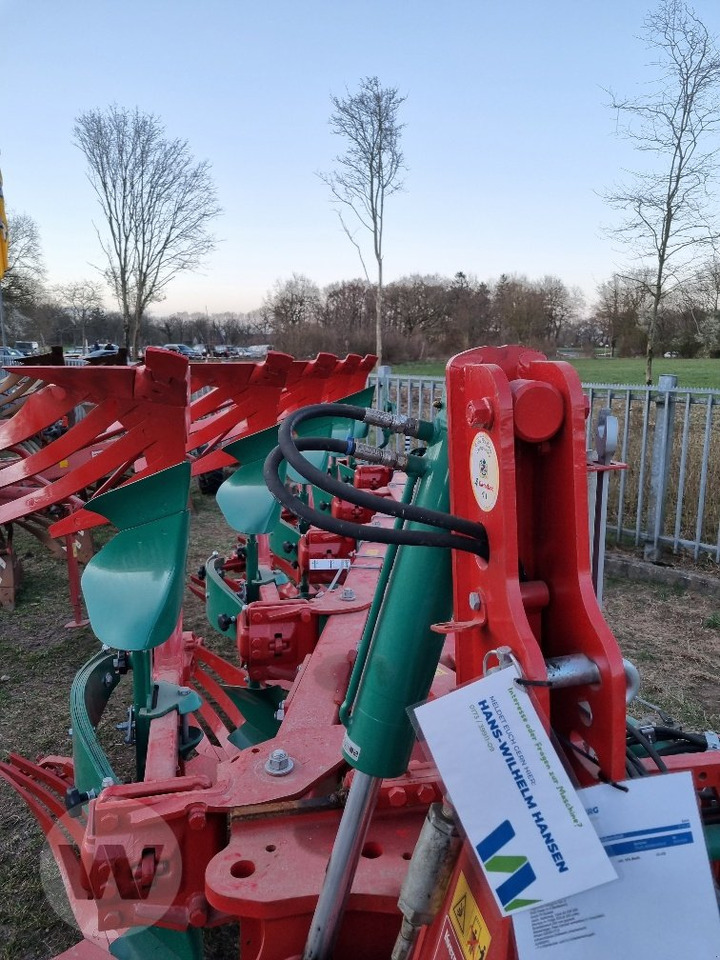 Kverneland 3300 S - Charrue: photos 3 Kverneland 3300 S - Charrue: photos 3