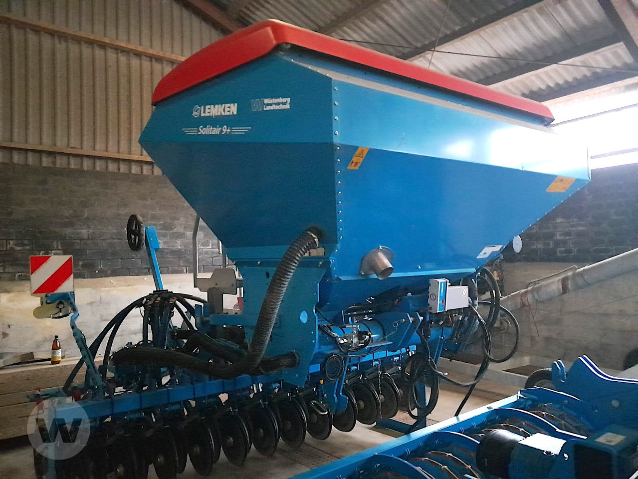Lemken Solitair 9+/300 - Semoir: photos 1 Lemken Solitair 9+/300 - Semoir: photos 1