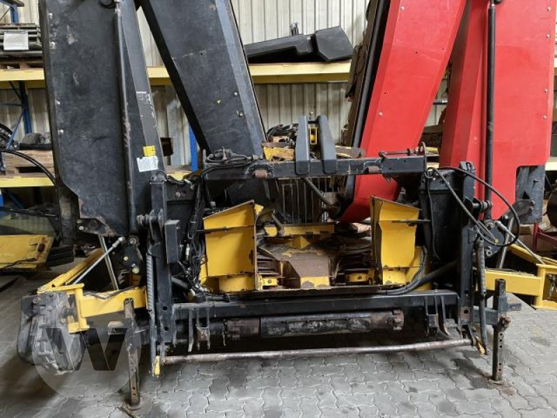 New Holland 490 FIE - Cueilleur de maïs: photos 1 New Holland 490 FIE - Cueilleur de maïs: photos 1