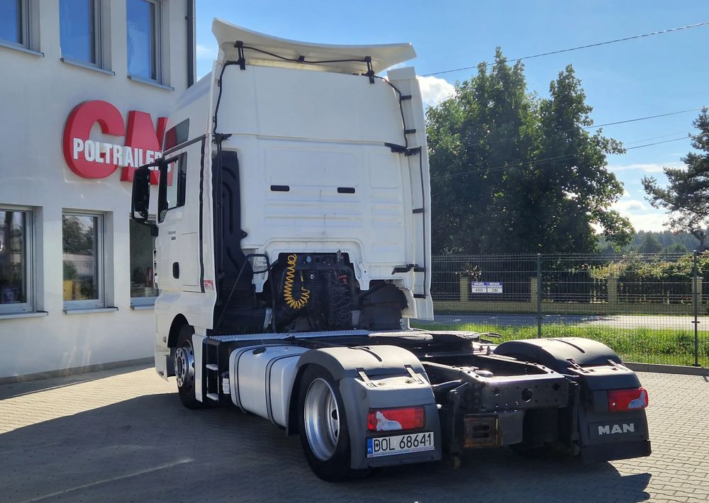 MAN TGX 18.440 XXL LOW DECK Automat - Tracteur routier: photos 5 MAN TGX 18.440 XXL LOW DECK Automat - Tracteur routier: photos 5