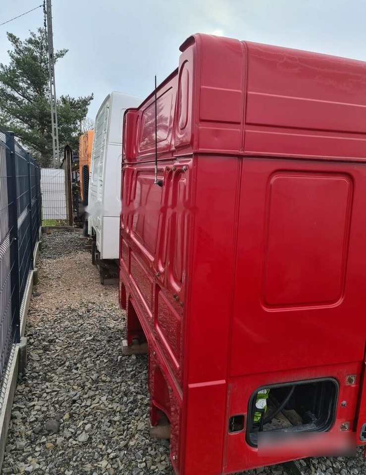 DAF szkielet DAF XF 105 truck - Cabine pour Camion: photos 3 DAF szkielet DAF XF 105 truck - Cabine pour Camion: photos 3