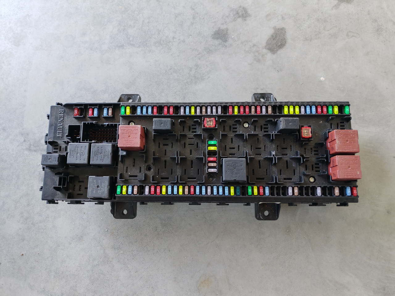 RENAULT RANGE T / FUSE BOX / 21939524 P02 - Fusible: photos 2 RENAULT RANGE T / FUSE BOX / 21939524 P02 - Fusible: photos 2