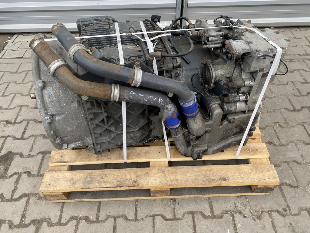 Volvo RENAULT PREMIUM MAGNUM DXI FH FM Volvo VT2412B RETARDER - Boîte de vitesse pour Camion: photos 1 Volvo RENAULT PREMIUM MAGNUM DXI FH FM Volvo VT2412B RETARDER - Boîte de vitesse pour Camion: photos 1