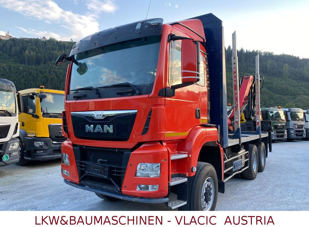 MAN TGS Holztransporter mit Kran Palfinger MAN TGS 33.480 6x6Holztransporter mit Kran Palfinger - Camion grumier, Camion grue: photos 1 MAN TGS Holztransporter mit Kran Palfinger MAN TGS 33.480 6x6Holztransporter mit Kran Palfinger - Camion grumier, Camion grue: photos 1