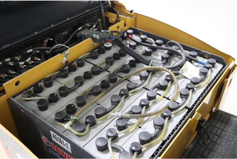 Caterpillar EP16CPNT - Chariot élévateur électrique: photos 4 Caterpillar EP16CPNT - Chariot élévateur électrique: photos 4