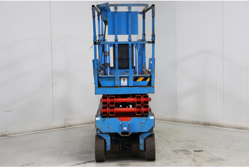 Genie GS2032 - Nacelle ciseaux: photos 2 Genie GS2032 - Nacelle ciseaux: photos 2