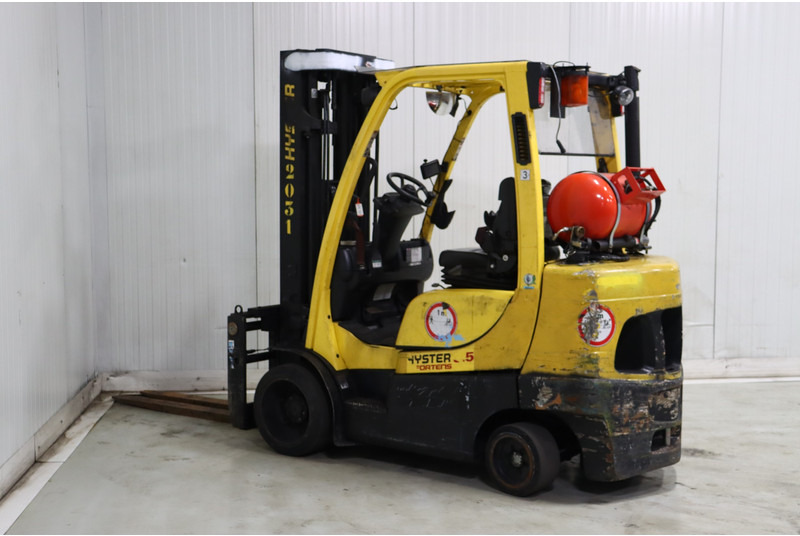 Hyster S3.0FT - Chariot élévateur à gaz: photos 5 Hyster S3.0FT - Chariot élévateur à gaz: photos 5