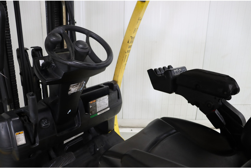 Hyster S3.0FT - Chariot élévateur à gaz: photos 2 Hyster S3.0FT - Chariot élévateur à gaz: photos 2
