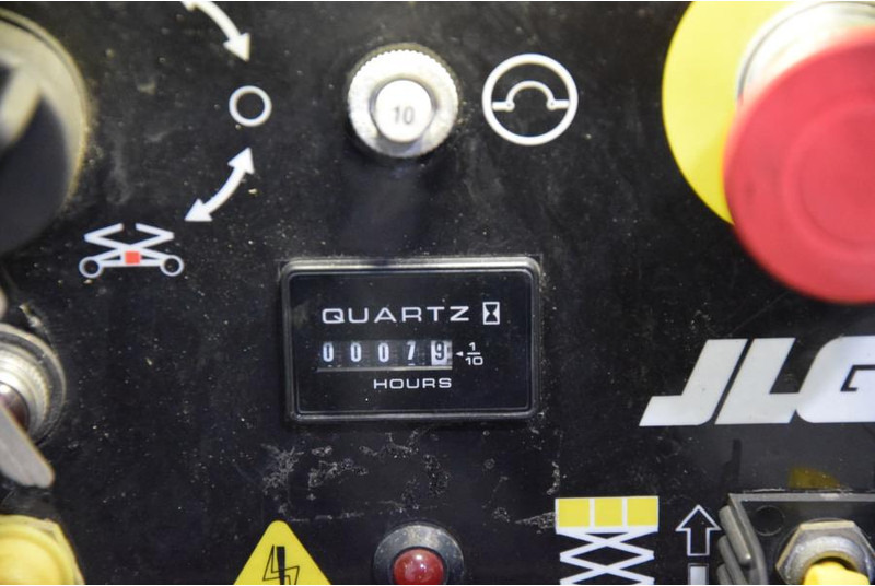 JLG M3369 - Nacelle ciseaux: photos 5 JLG M3369 - Nacelle ciseaux: photos 5