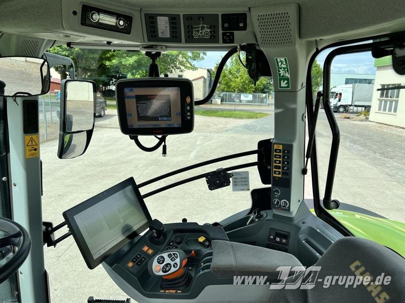 Tracteur agricole CLAAS Axion 870: photos 12