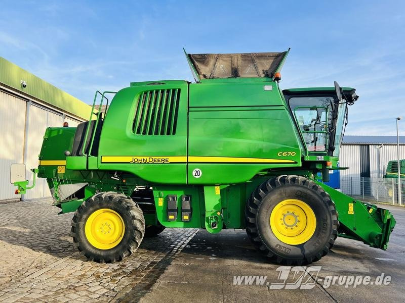 John Deere C670 - Moissonneuse-batteuse: photos 4 John Deere C670 - Moissonneuse-batteuse: photos 4