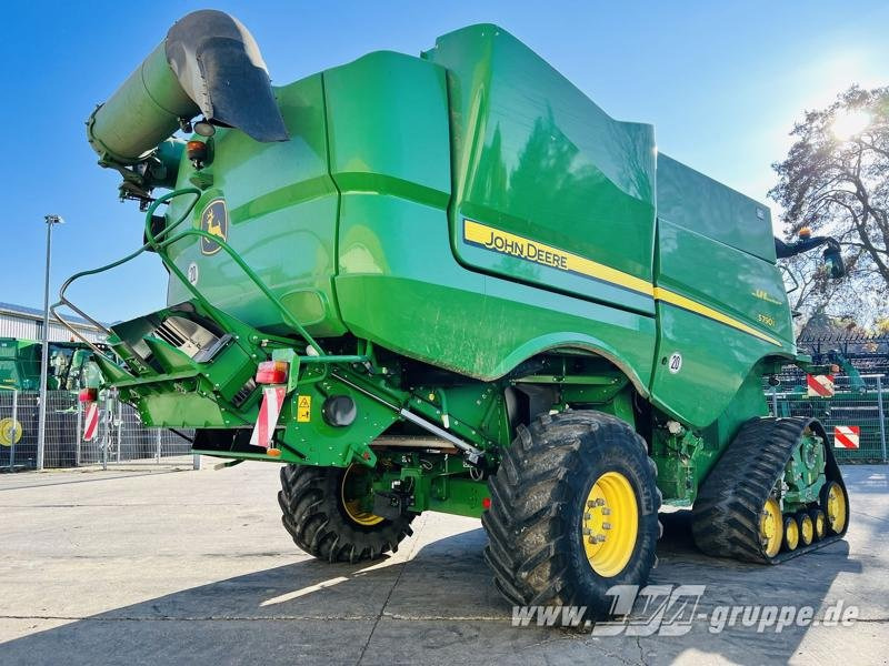 John Deere S790 - Moissonneuse-batteuse: photos 4 John Deere S790 - Moissonneuse-batteuse: photos 4