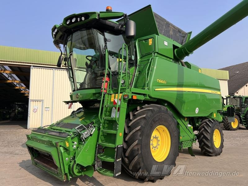 John Deere T660 - Moissonneuse-batteuse: photos 2 John Deere T660 - Moissonneuse-batteuse: photos 2