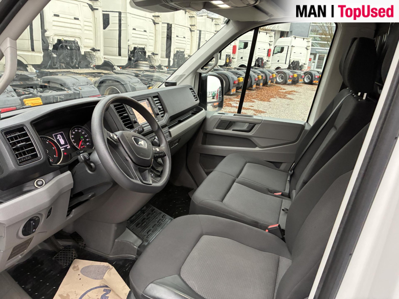 Fourgon utilitaire MAN TGE 3.140 4X2F SB: photos 8