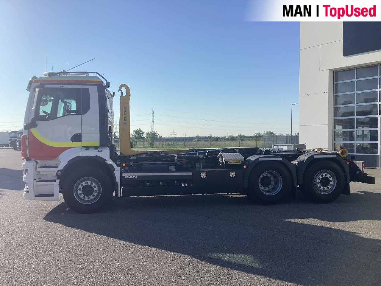 MAN TGS 26.430 6x2-4 BL CH Einsatzfahrzeug! Feuerwehr - Camion ampliroll: photos 2 MAN TGS 26.430 6x2-4 BL CH Einsatzfahrzeug! Feuerwehr - Camion ampliroll: photos 2