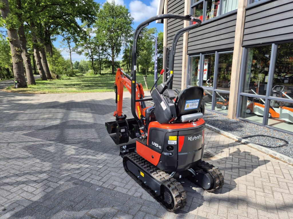 KUBOTA U10-5 - Mini pelle: photos 3 KUBOTA U10-5 - Mini pelle: photos 3