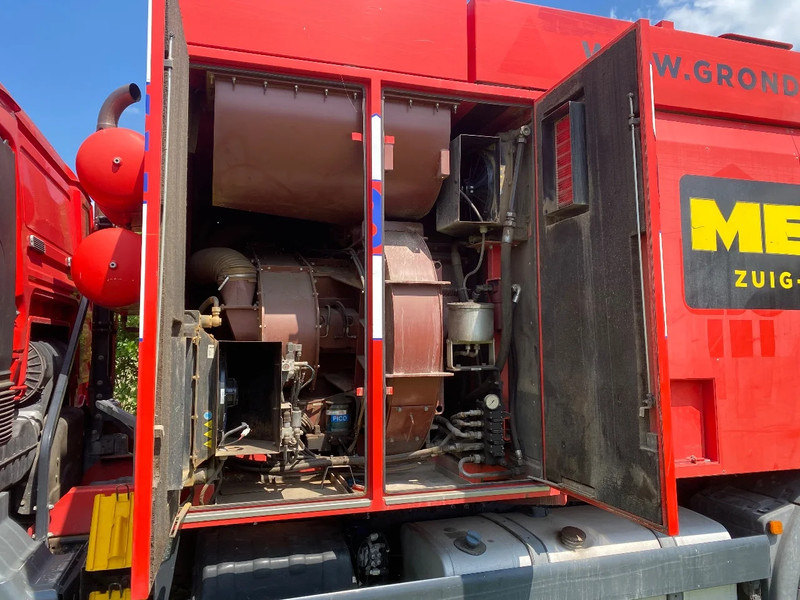 MAN TGS 28.440 | SAUGBAGGER | SUCTION EXCAVATOR | GRONDZUIGER | - Camion vidangeur: photos 4 MAN TGS 28.440 | SAUGBAGGER | SUCTION EXCAVATOR | GRONDZUIGER | - Camion vidangeur: photos 4