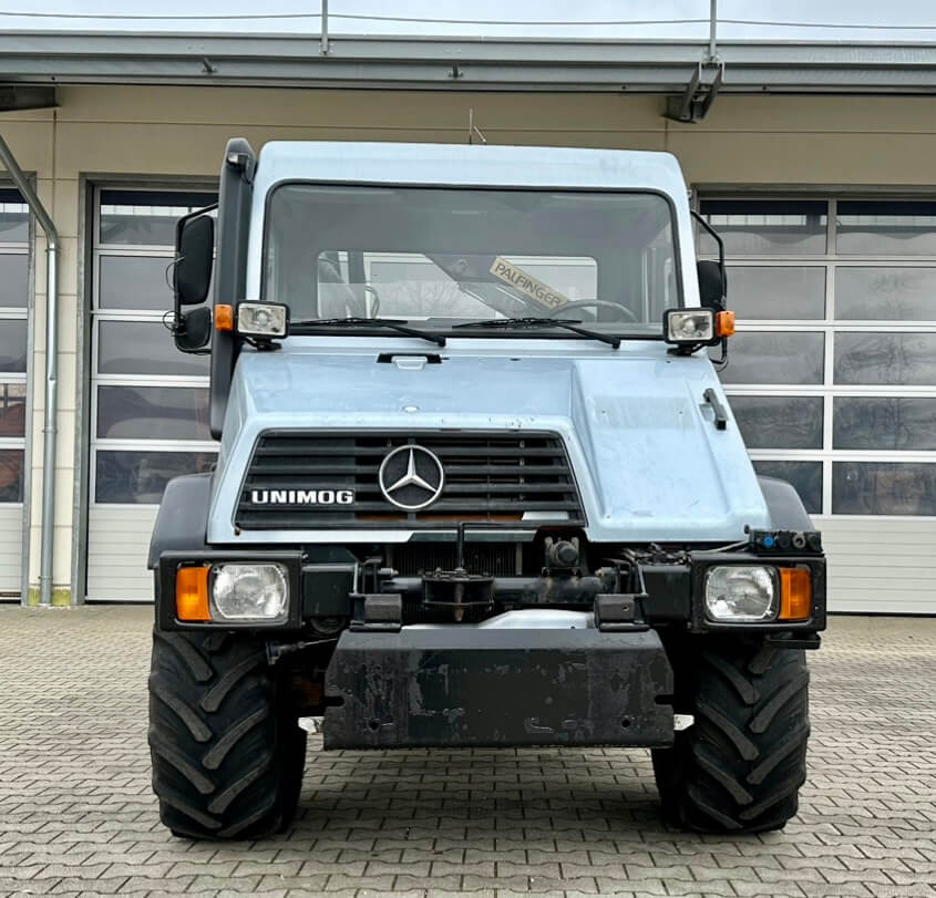 Unimog 130 - U130 418 74426 mit Kran und Winde Mer - Camion benne: photos 2 Unimog 130 - U130 418 74426 mit Kran und Winde Mer - Camion benne: photos 2