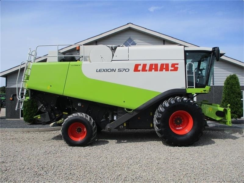 Claas LEXION 570 Klargjort maskine med kun 2066timer og - Moissonneuse-batteuse: photos 2 Claas LEXION 570 Klargjort maskine med kun 2066timer og - Moissonneuse-batteuse: photos 2