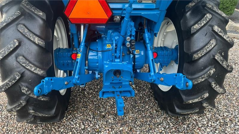 Ford 7610 F II KUN 2724 timer - Tracteur agricole: photos 4 Ford 7610 F II KUN 2724 timer - Tracteur agricole: photos 4