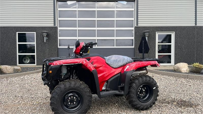 Honda TRX 520 FE Traktor STORT LAGER AF HONDA ATV. Vi h - Tracteur agricole: photos 1 Honda TRX 520 FE Traktor STORT LAGER AF HONDA ATV. Vi h - Tracteur agricole: photos 1