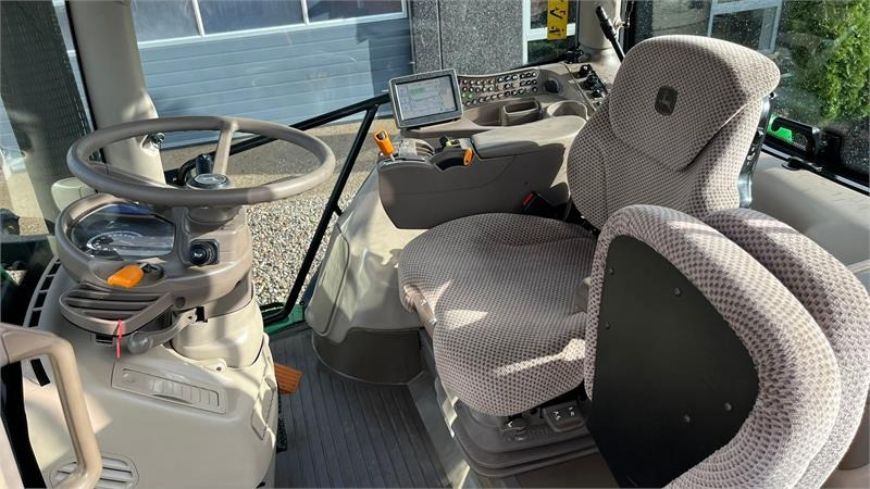 John Deere 6170R AutoPower. Meget velholdt traktor med få tim  - Tracteur agricole: photos 5 John Deere 6170R AutoPower. Meget velholdt traktor med få tim  - Tracteur agricole: photos 5