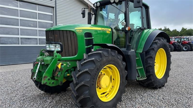 John Deere 6930 AutoPower med frontlift og front PTO  - Tracteur agricole: photos 3 John Deere 6930 AutoPower med frontlift og front PTO  - Tracteur agricole: photos 3