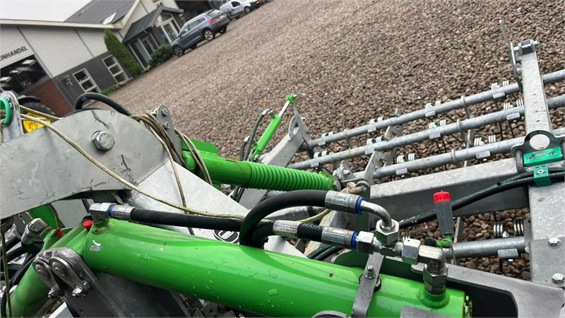 Joskin SCARIFLEX 1200 R6S6 12m bredstrigle med 6rækker tæ  — crédit-bail Joskin SCARIFLEX 1200 R6S6 12m bredstrigle med 6rækker tæ: photos 11