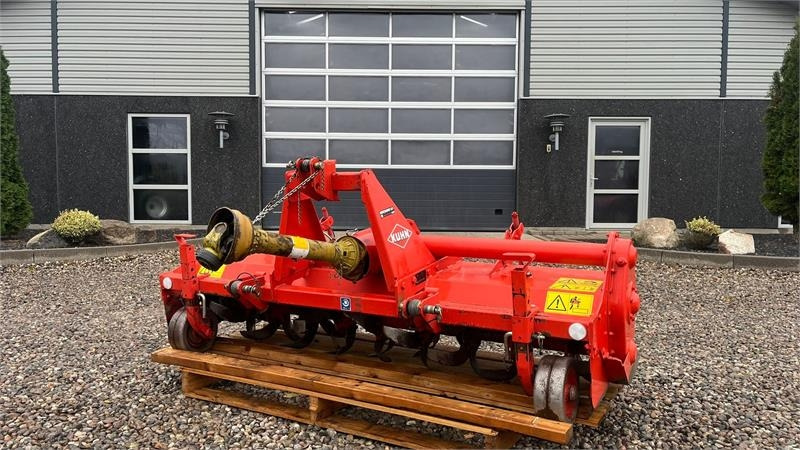 Kuhn EL 62 / 210 Med dybdehjul - Bineuse: photos 1 Kuhn EL 62 / 210 Med dybdehjul - Bineuse: photos 1