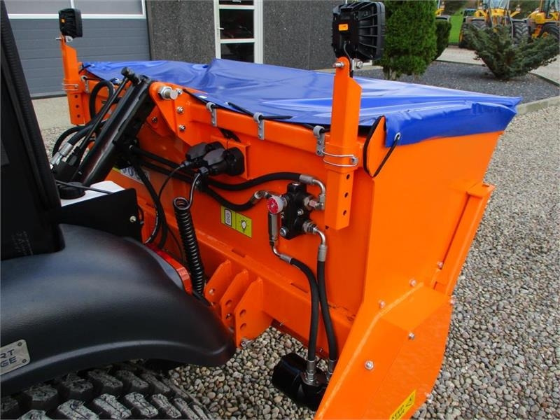 Limas SSP140 Selvlæssende og med lys - Epandeur de sable pour Véhicule de voirie/ Spécial: photos 2 Limas SSP140 Selvlæssende og med lys - Epandeur de sable pour Véhicule de voirie/ Spécial: photos 2