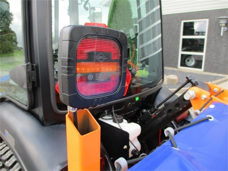 Limas SSP140 Selvlæssende og med lys - Epandeur de sable pour Véhicule de voirie/ Spécial: photos 4 Limas SSP140 Selvlæssende og med lys - Epandeur de sable pour Véhicule de voirie/ Spécial: photos 4