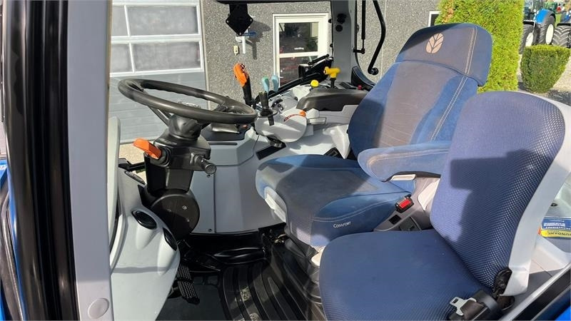 New Holland T7.165S Med frontlæsser - Tracteur agricole: photos 5 New Holland T7.165S Med frontlæsser - Tracteur agricole: photos 5