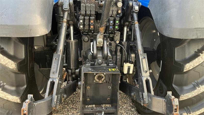 New Holland T7.315 HD med frontlift og front PTO. - Tracteur agricole: photos 5 New Holland T7.315 HD med frontlift og front PTO. - Tracteur agricole: photos 5