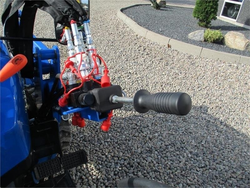 Solis 26 6+2 gearmaskine med Servostyrring og fuldhydrau  — crédit-bail Solis 26 6+2 gearmaskine med Servostyrring og fuldhydrau: photos 16