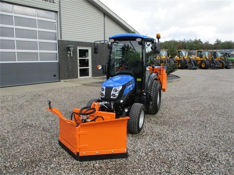 Solis 26 HST Snow Edition med frontlift, front PTO, Vari - Tracteur agricole: photos 2 Solis 26 HST Snow Edition med frontlift, front PTO, Vari - Tracteur agricole: photos 2