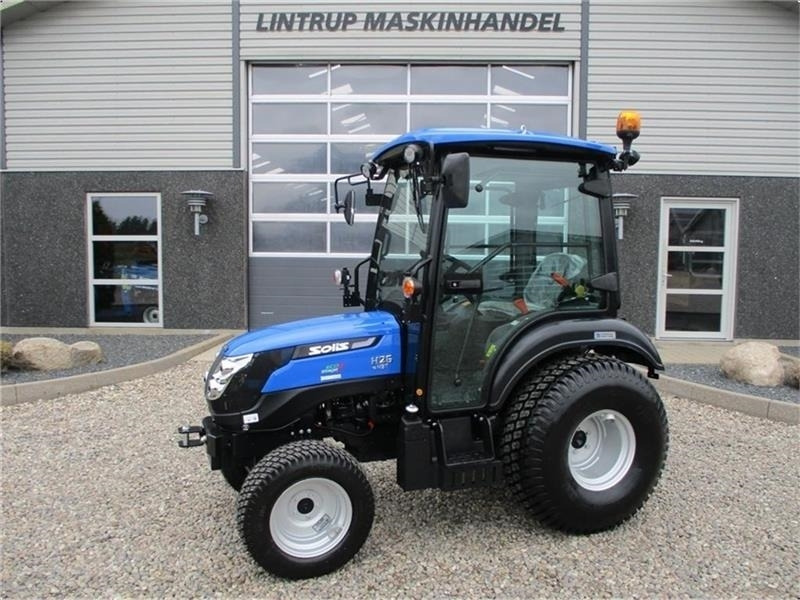 Tracteur agricole Solis 26 HST med kabine og turf hjul: photos 15 Tracteur agricole Solis 26 HST med kabine og turf hjul: photos 15