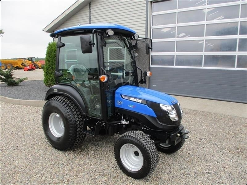 Tracteur agricole Solis 26 HST med kabine og turf hjul: photos 11 Tracteur agricole Solis 26 HST med kabine og turf hjul: photos 11