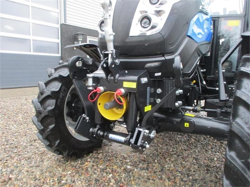 Solis 60 Med frontlift og frontPTO - Tracteur agricole: photos 4 Solis 60 Med frontlift og frontPTO - Tracteur agricole: photos 4
