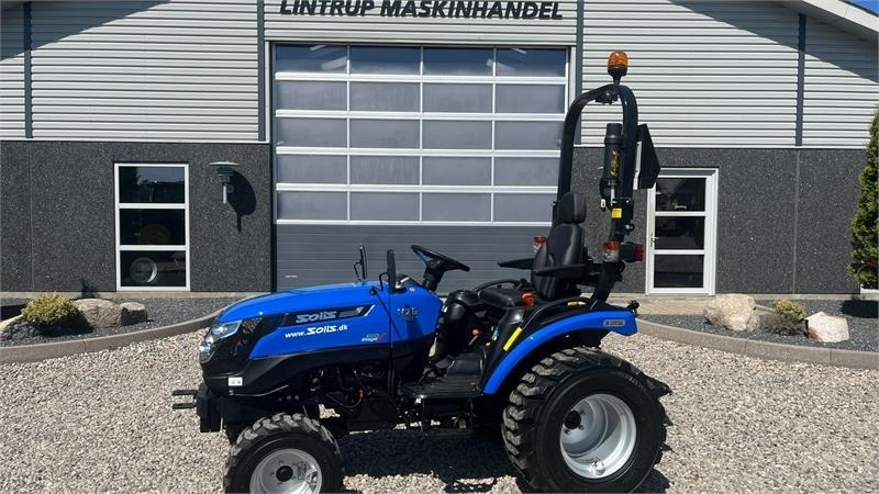 Solis H26 HST Hydrostat. Industrihjul - Tracteur communal: photos 1 Solis H26 HST Hydrostat. Industrihjul - Tracteur communal: photos 1