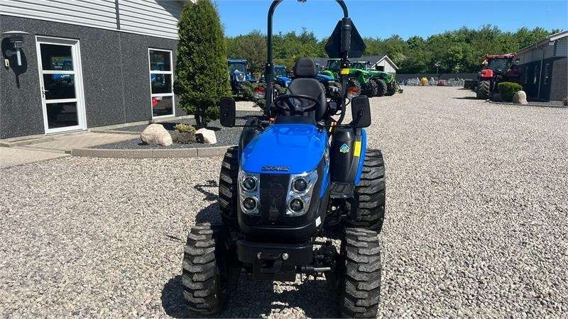 Tracteur communal Solis H26 HST Hydrostat. Industrihjul: photos 12