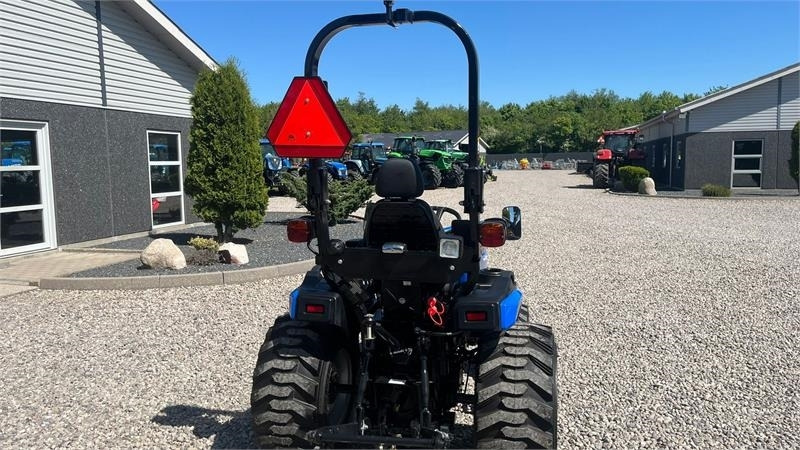 Tracteur communal Solis H26 HST Hydrostat. Industrihjul: photos 17