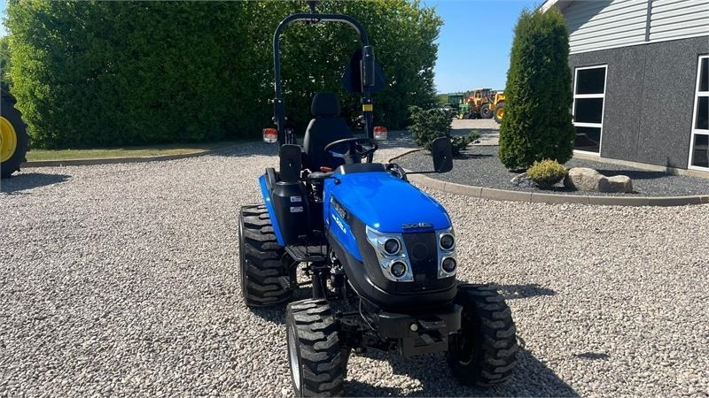 Tracteur communal Solis H26 HST Hydrostat. Industrihjul: photos 20