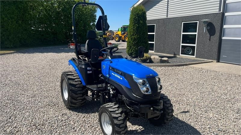Tracteur communal Solis H26 HST Hydrostat. Industrihjul: photos 19