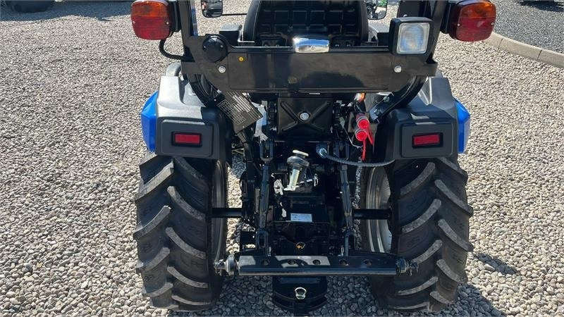 Solis H26 HST Hydrostat med Traktor dæk - Tracteur communal: photos 4 Solis H26 HST Hydrostat med Traktor dæk - Tracteur communal: photos 4