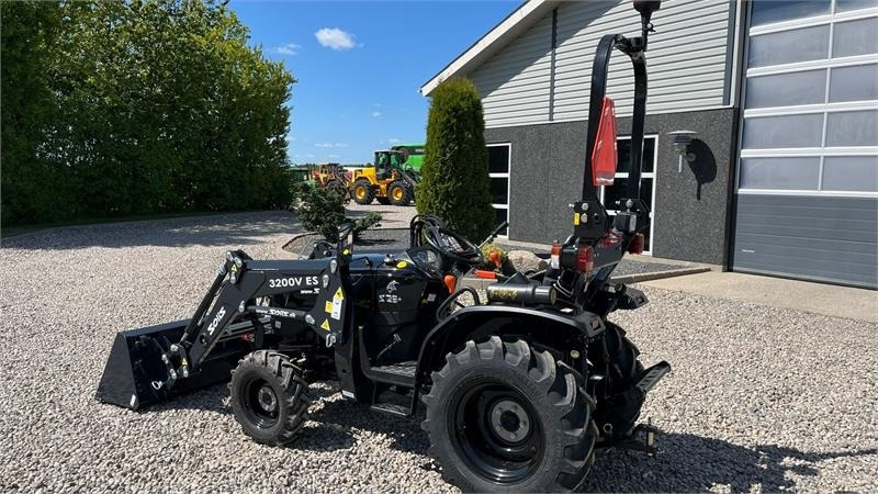 Tracteur communal Solis S26 6+2 gearmaskine Limited Edition i sort med bre: photos 17