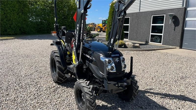 Tracteur communal Solis S26 6+2 gearmaskine Limited Edition i sort med bre: photos 22