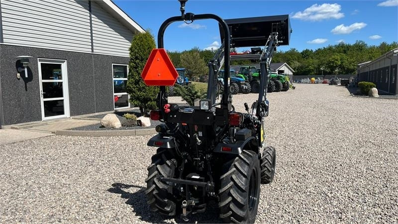 Tracteur communal Solis S26 6+2 gearmaskine Limited Edition i sort med bre: photos 20